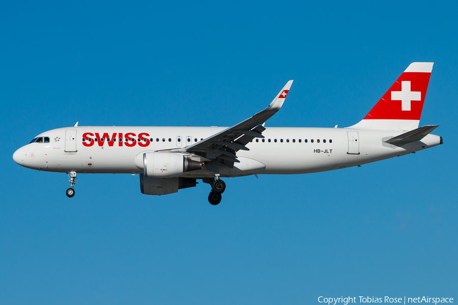 Swiss International Airlines Airbus A320-214 (HB-JLT) | Photo 325269