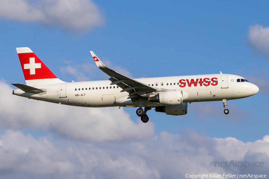 Swiss International Airlines Airbus A320-214 (HB-JLT) | Photo 410801