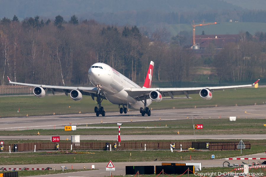 Swiss International Airlines Airbus A340-313E (HB-JME) | Photo 197425