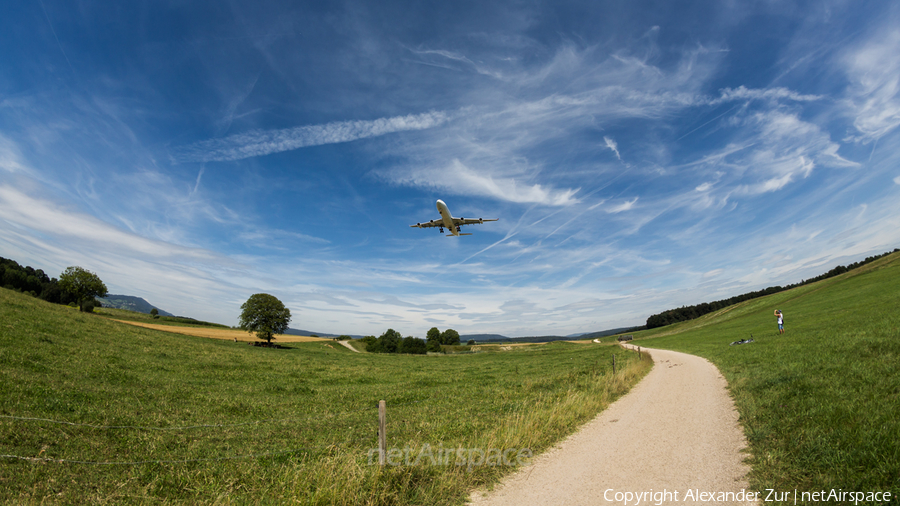 Swiss International Airlines Airbus A340-313E (HB-JMF) | Photo 419734