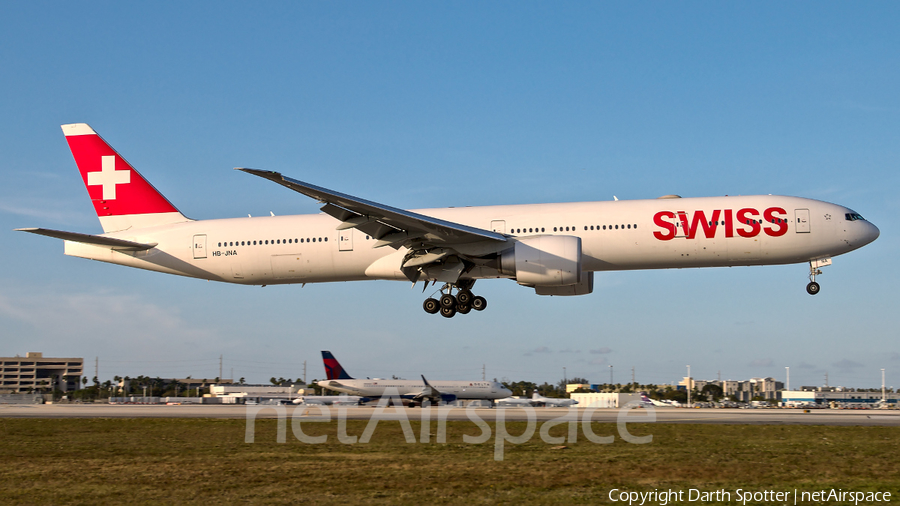 Swiss International Airlines Boeing 777-3DE(ER) (HB-JNA) | Photo 383478