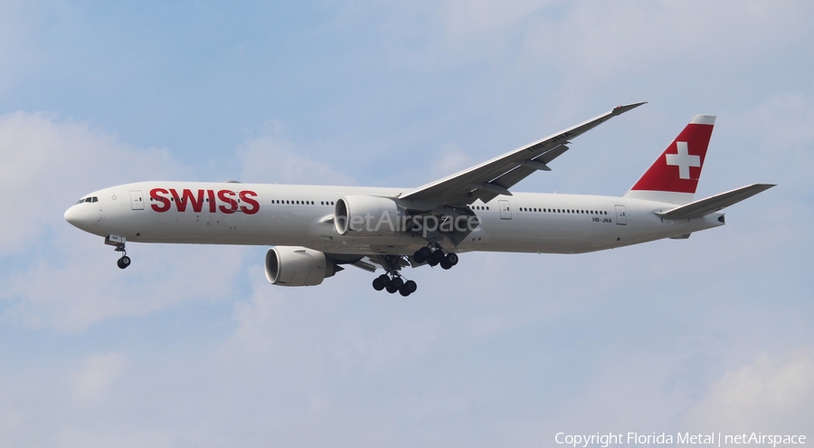 Swiss International Airlines Boeing 777-3DE(ER) (HB-JNA) | Photo 545544