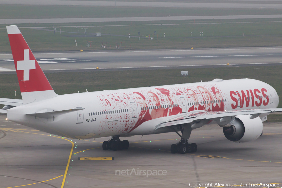 Swiss International Airlines Boeing 777-3DE(ER) (HB-JNA) | Photo 102454