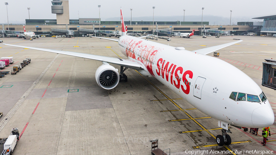 Swiss International Airlines Boeing 777-3DE(ER) (HB-JNA) | Photo 102475