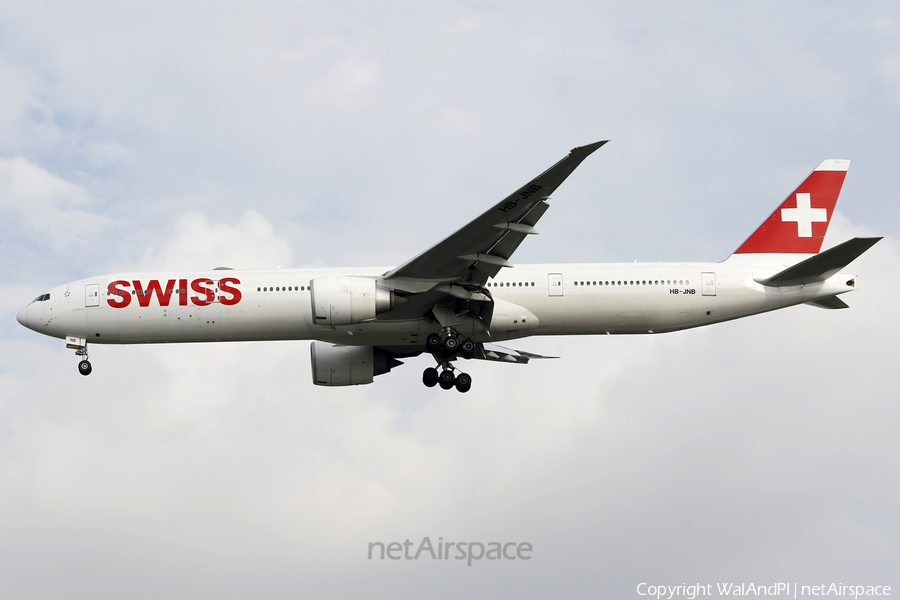 Swiss International Airlines Boeing 777-3DE(ER) (HB-JNB) | Photo 615989