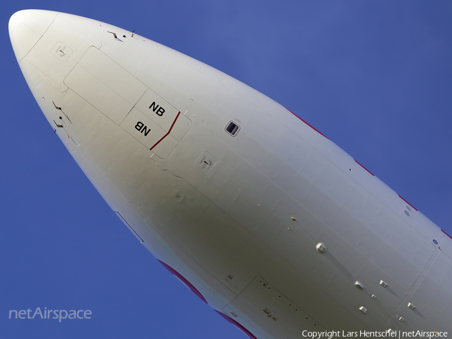 Swiss International Airlines Boeing 777-3DE(ER) (HB-JNB) | Photo 103753