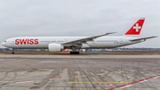 Swiss International Airlines Boeing 777-3DE(ER) (HB-JNB) at  Berlin - Tegel, Germany