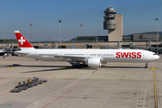 Swiss International Airlines Boeing 777-3DE(ER) (HB-JNB) at  Zurich - Kloten, Switzerland