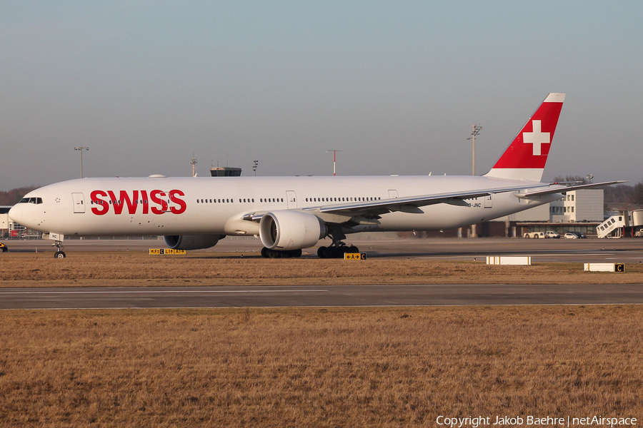 Swiss International Airlines Boeing 777-3DE(ER) (HB-JNC) | Photo 142442