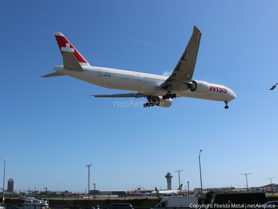 Swiss International Airlines Boeing 777-3DE(ER) (HB-JNC) | Photo 607969
