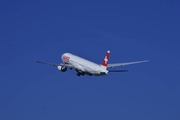 Swiss International Airlines Boeing 777-3DE(ER) (HB-JNC) at  Porto, Portugal