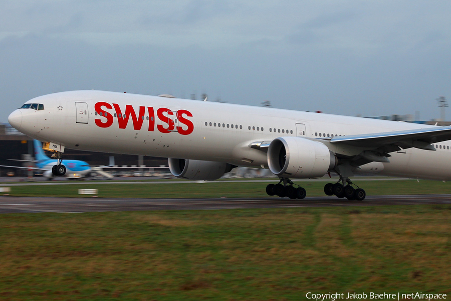 Swiss International Airlines Boeing 777-3DE(ER) (HB-JND) | Photo 211645