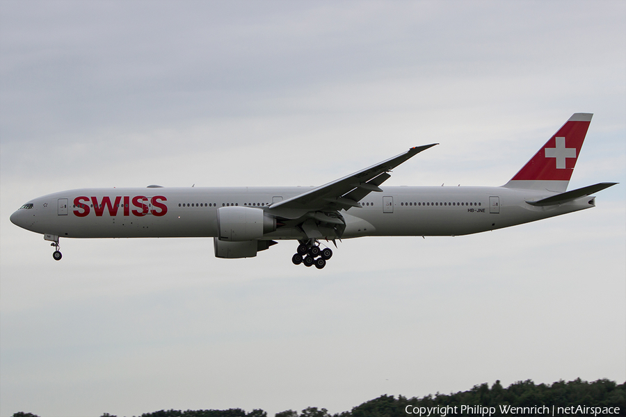 Swiss International Airlines Boeing 777-3DE(ER) (HB-JNE) | Photo 113922