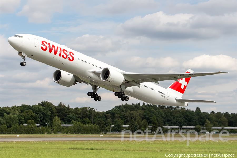 Swiss International Airlines Boeing 777-3DE(ER) (HB-JNE) | Photo 114428
