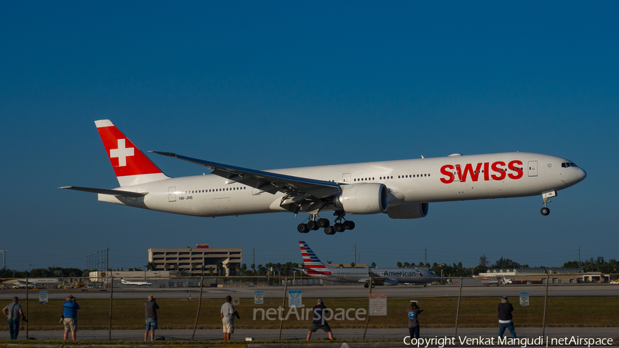 Swiss International Airlines Boeing 777-3DE(ER) (HB-JNE) | Photo 154027