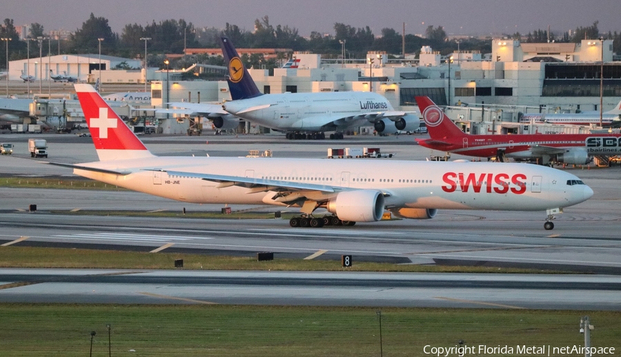 Swiss International Airlines Boeing 777-3DE(ER) (HB-JNE) | Photo 545554