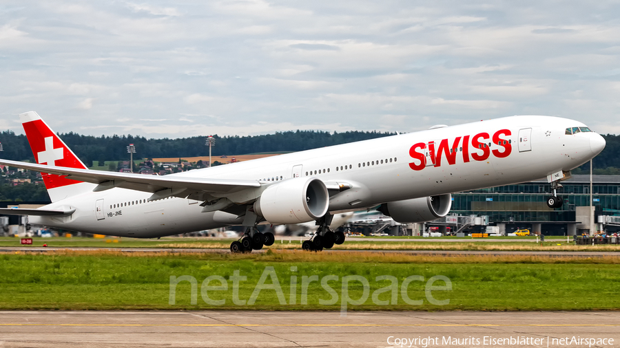 Swiss International Airlines Boeing 777-3DE(ER) (HB-JNE) | Photo 118284