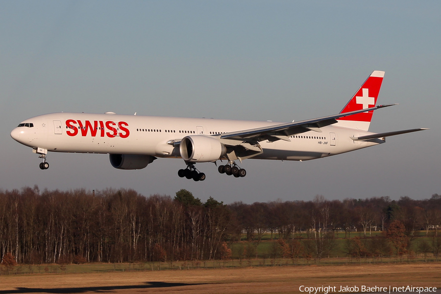 Swiss International Airlines Boeing 777-3DE(ER) (HB-JNF) | Photo 137879