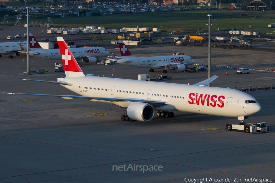 Swiss International Airlines Boeing 777-3DE(ER) (HB-JNF) | Photo 118949