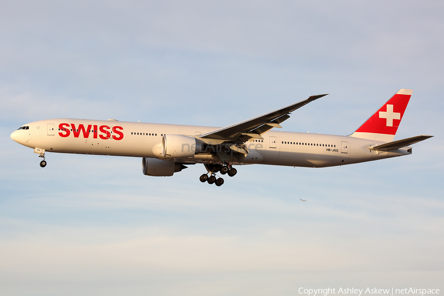 Swiss International Airlines Boeing 777-3DE(ER) (HB-JNG) | Photo 204291