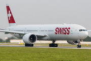 Swiss International Airlines Boeing 777-3DE(ER) (HB-JNG) at  Prague - Vaclav Havel (Ruzyne), Czech Republic