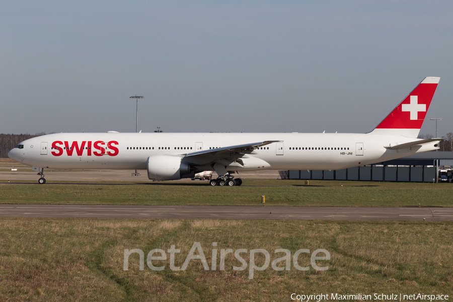 Swiss International Airlines Boeing 777-3DE(ER) (HB-JNI) | Photo 247197