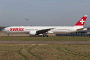 Swiss International Airlines Boeing 777-3DE(ER) (HB-JNI) at  Hannover - Langenhagen, Germany