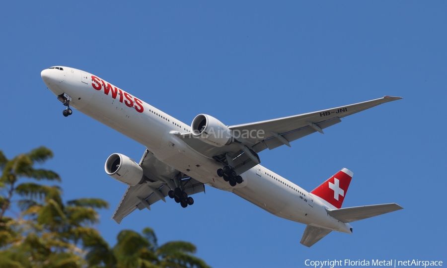 Swiss International Airlines Boeing 777-3DE(ER) (HB-JNI) | Photo 621015