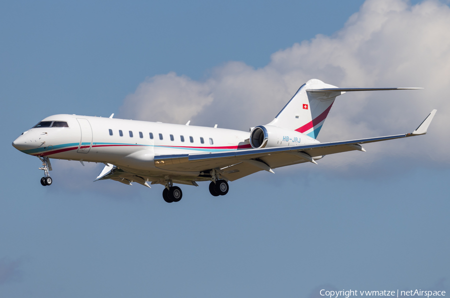 Execujet Europe Bombardier BD-700-1A11 Global 5500 (HB-JRJ) | Photo 515107