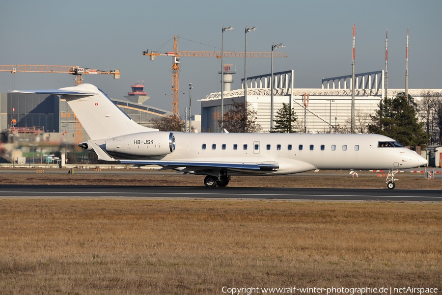 Execujet Europe Bombardier BD-700-1A10 Global 6000 (HB-JSK) | Photo 436424