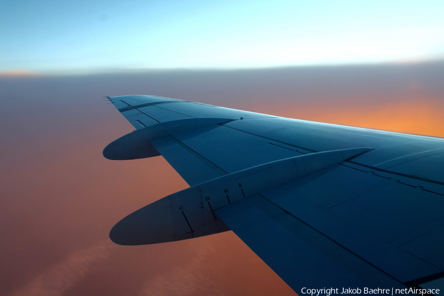 Helvetic Airways Fokker 100 (HB-JVC) | Photo 187908
