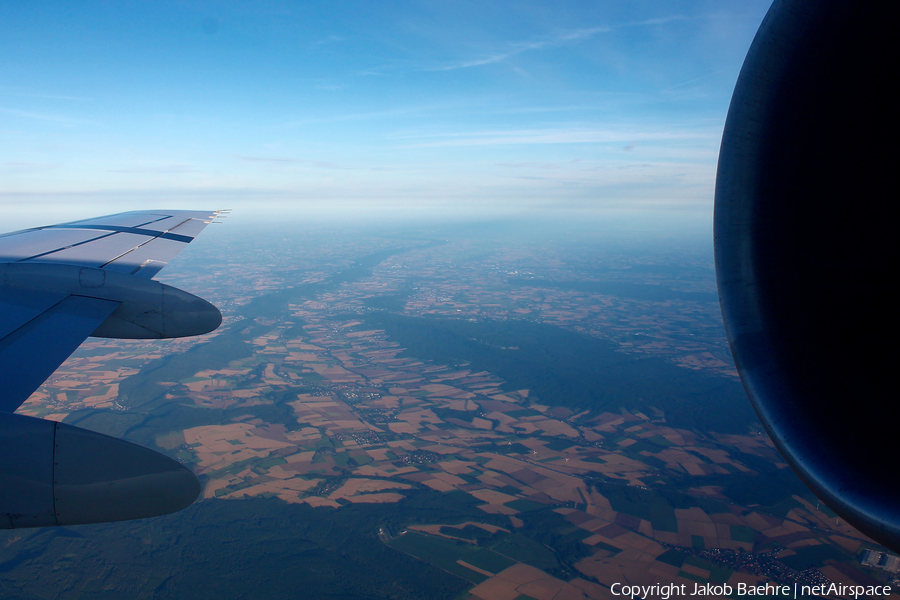 Helvetic Airways Fokker 100 (HB-JVG) | Photo 187880
