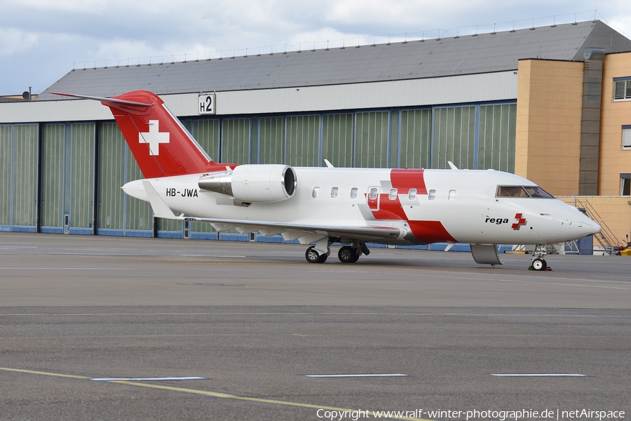 REGA - Swiss Air Rescue Bombardier CL-600-2B16 Challenger 650 (HB-JWA) | Photo 398758