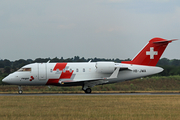 REGA - Swiss Air Rescue Bombardier CL-600-2B16 Challenger 650 (HB-JWA) at  London - Luton, United Kingdom