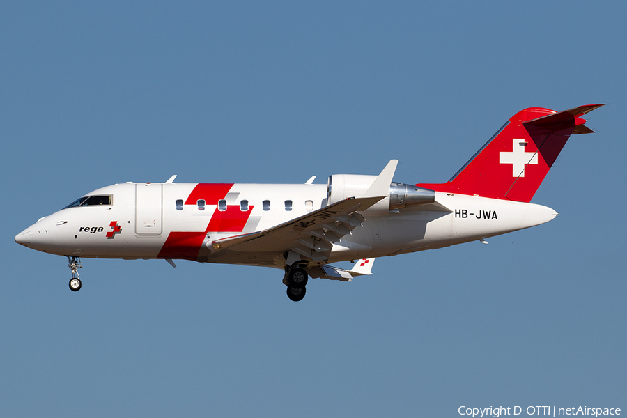 REGA - Swiss Air Rescue Bombardier CL-600-2B16 Challenger 650 (HB-JWA) | Photo 356128