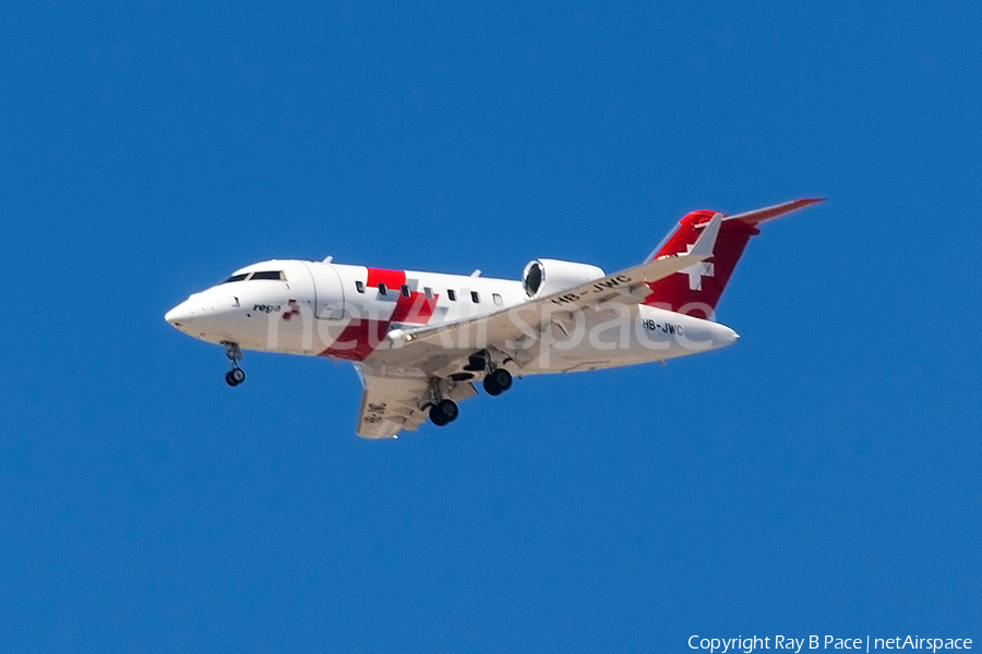 REGA - Swiss Air Rescue Bombardier CL-600-2B16 Challenger 650 (HB-JWC) | Photo 385088