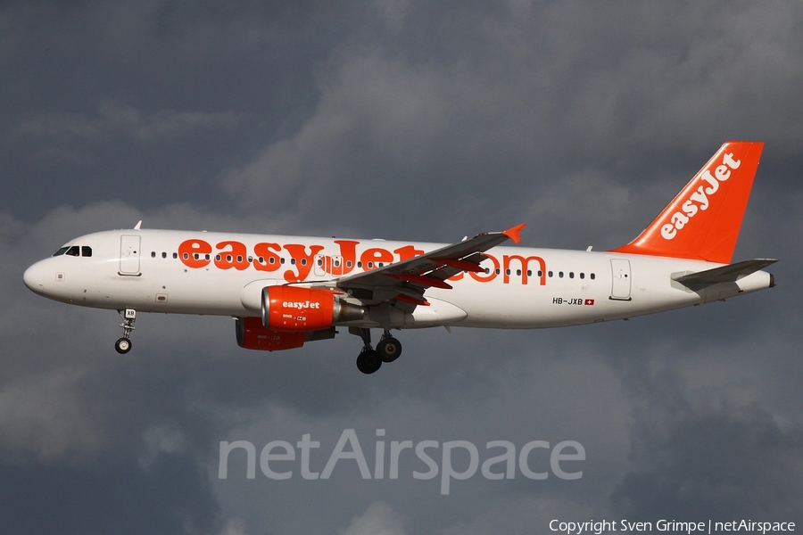 easyJet Switzerland Airbus A320-214 (HB-JXB) | Photo 87601