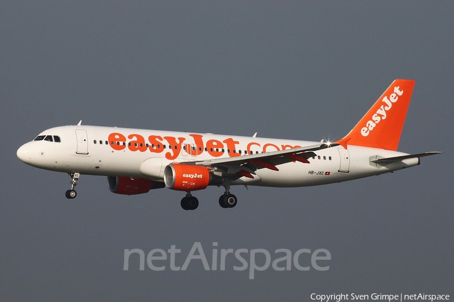 easyJet Switzerland Airbus A320-214 (HB-JXC) | Photo 90110