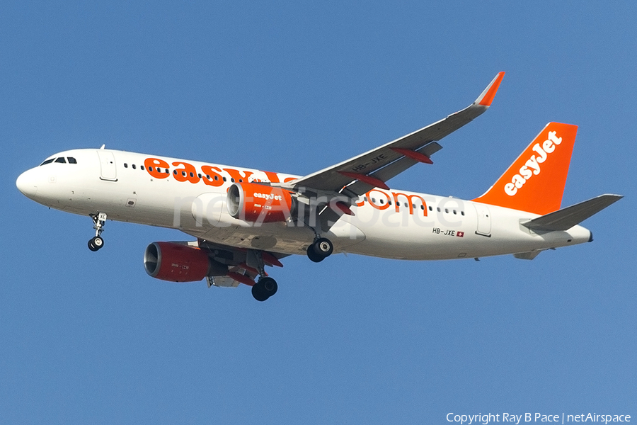 easyJet Switzerland Airbus A320-214 (HB-JXE) | Photo 241312