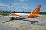 easyJet Switzerland Airbus A320-214 (HB-JXE) at  Pula, Croatia