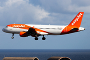 easyJet Switzerland Airbus A320-214 (HB-JYD) at  Gran Canaria, Spain