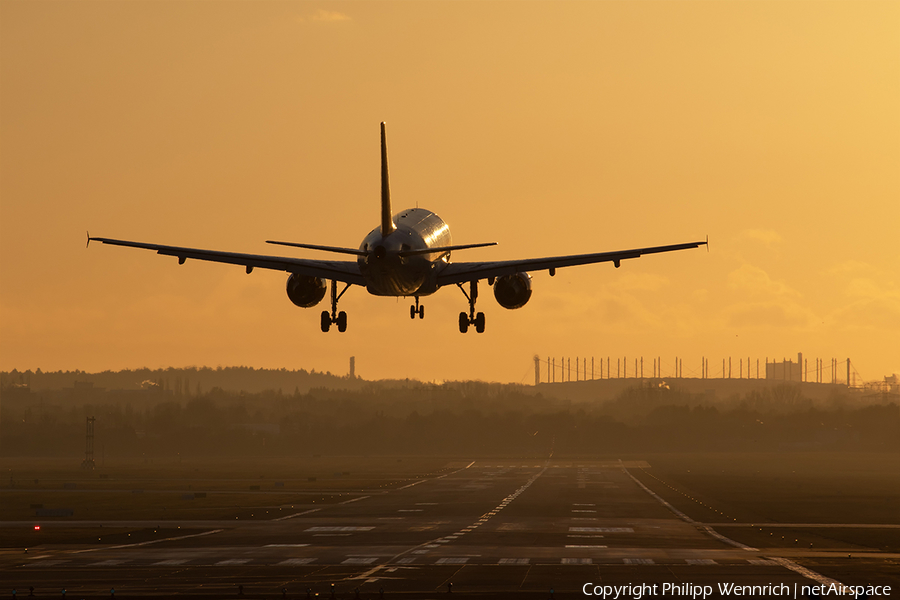 easyJet Switzerland Airbus A319-111 (HB-JYG) | Photo 292444