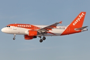 easyJet Switzerland Airbus A319-111 (HB-JYJ) at  Hamburg - Fuhlsbuettel (Helmut Schmidt), Germany