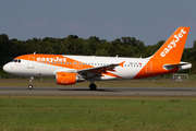 easyJet Switzerland Airbus A319-111 (HB-JYL) at  Hamburg - Fuhlsbuettel (Helmut Schmidt), Germany