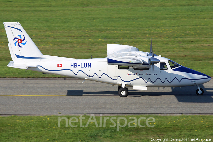 Swiss Flight Services Partenavia P.68C (HB-LUN) | Photo 420760