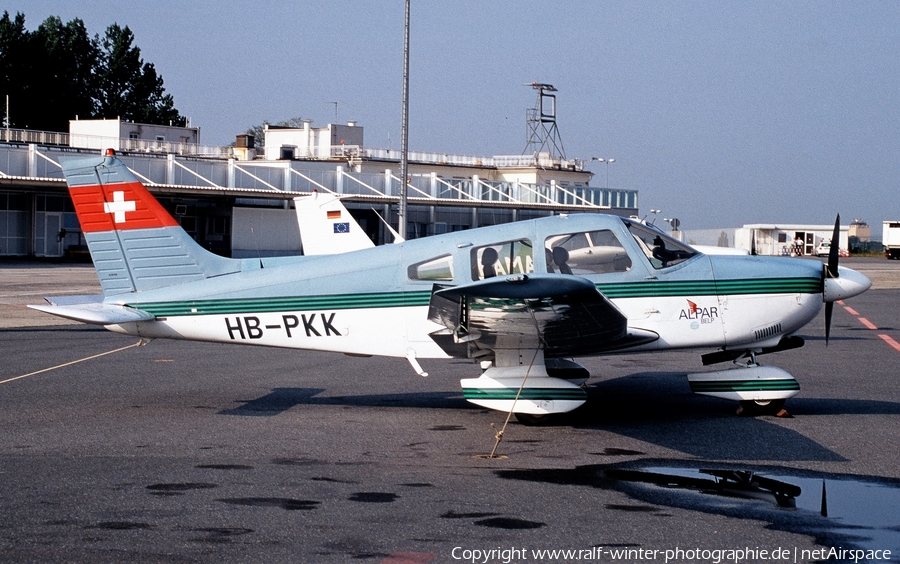 (Private) Piper PA-28-181 Archer II (HB-PKK) | Photo 445826