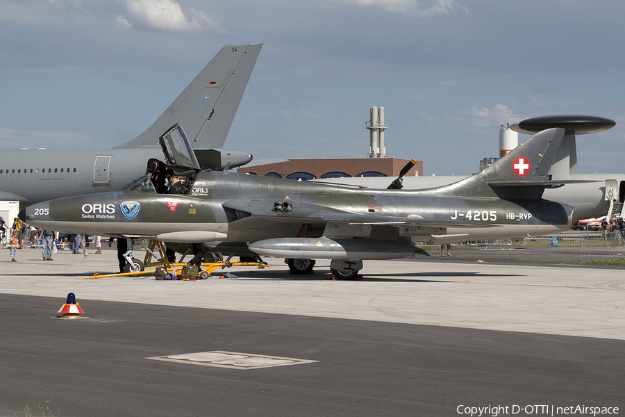 Fliegermuseum Altenrhein Hawker Hunter T.68 (HB-RVP) | Photo 292726