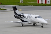 Air-Connect Embraer EMB-500 Phenom 100 (HB-VRV) at  Innsbruck - Kranebitten, Austria