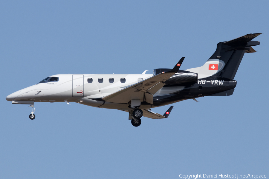 (Private) Embraer EMB-505 Phenom 300 (HB-VRW) | Photo 534980