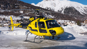 Eagle Helicopter Eurocopter AS350B3 Ecureuil (HB-ZES) at  Samedan - St. Moritz, Switzerland